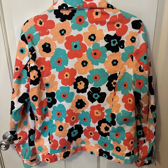 Red Multicolor Floral Jean Jacket - Picture 2 of 9